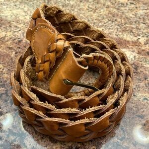 Vintage Women's Brown Faux Leather Braided Western Style Belt
